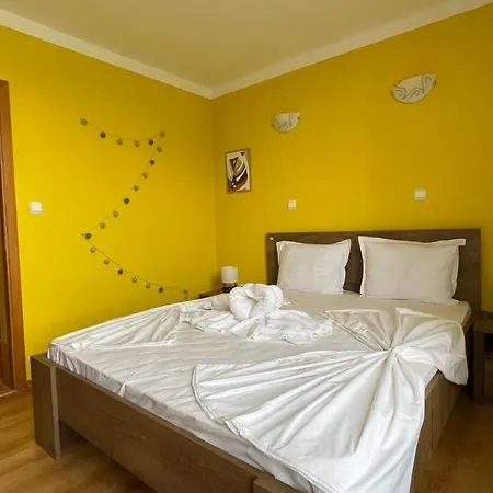 Anita C 19 Sunny Slăntjev Brjag