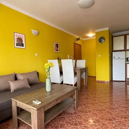 Anita C 19 Sunny * Sunny Beach